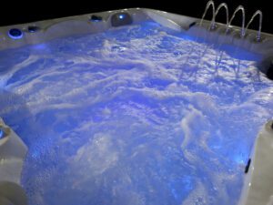 Hudson River Hot Tub