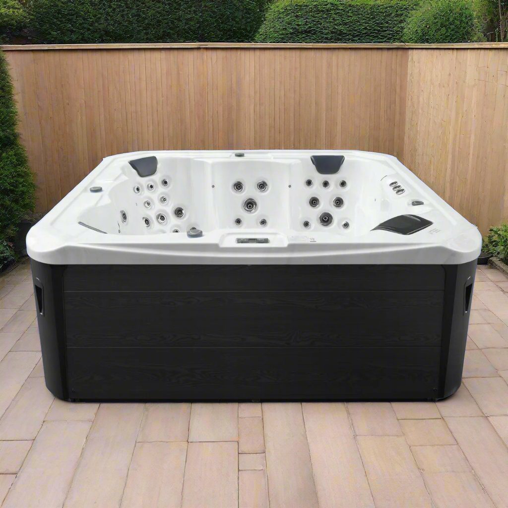 Retreat Bay XL - Image 4