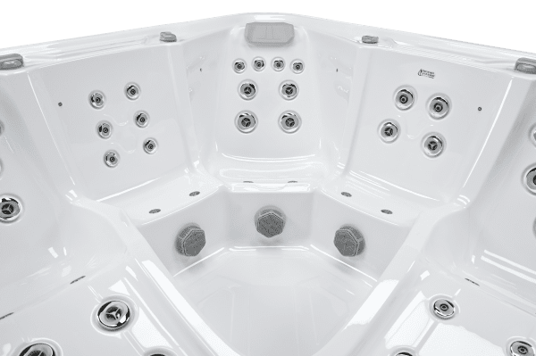 Equinox Hot Tub EQ770 Pro - 32 amp with Touch Screen - Image 5