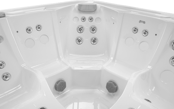 Equinox Hot Tub EQ570 Lite - 13 / 20 amp HSG282 - Image 4